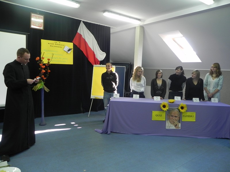 Tutaj powinien być opis obrazka