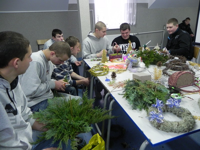 Tutaj powinien być opis obrazka