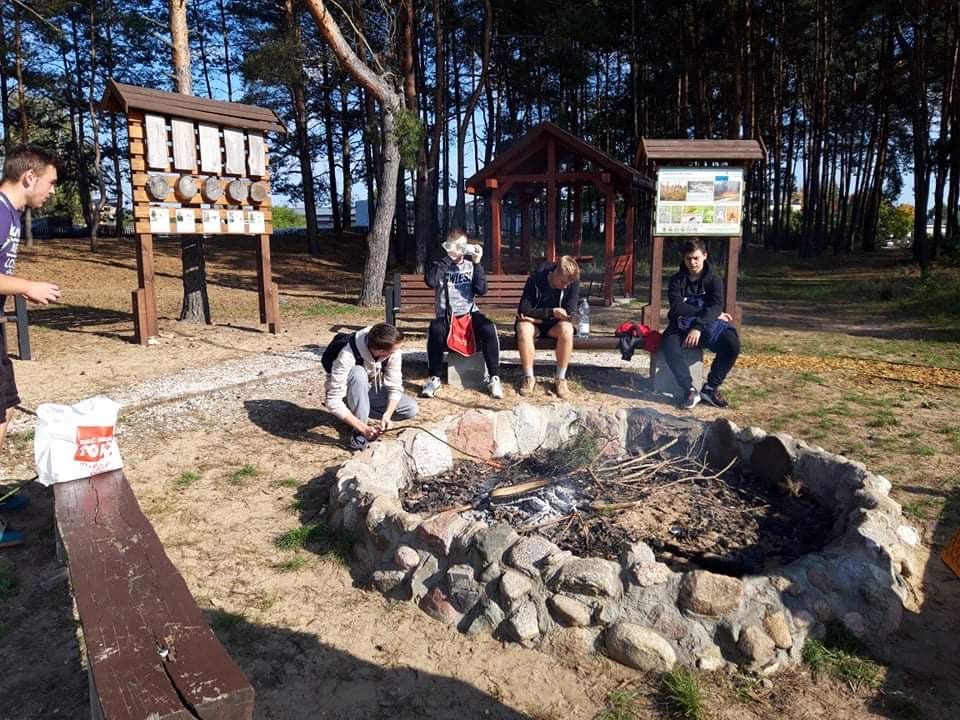 Tutaj powinien być opis obrazka