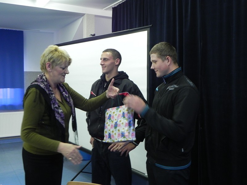 Tutaj powinien być opis obrazka