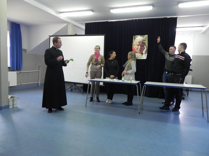 Tutaj powinien być opis obrazka