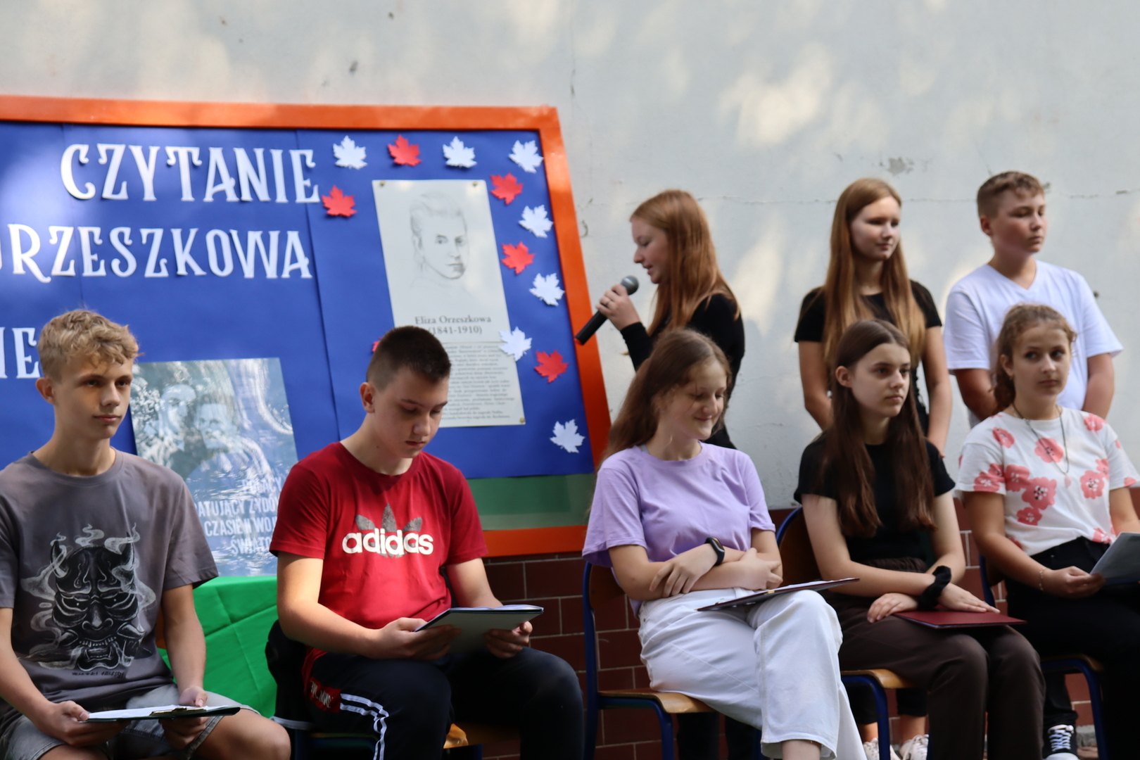 Tutaj powinien być opis