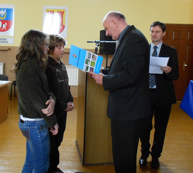 Tutaj powinien być opis obrazka