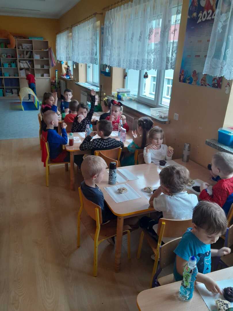 Tutaj powinien być opis obrazka