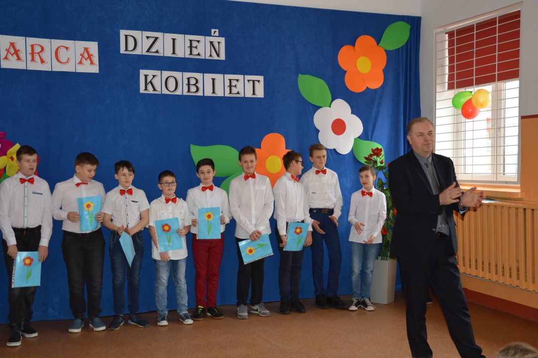 Tutaj powinien być opis obrazka