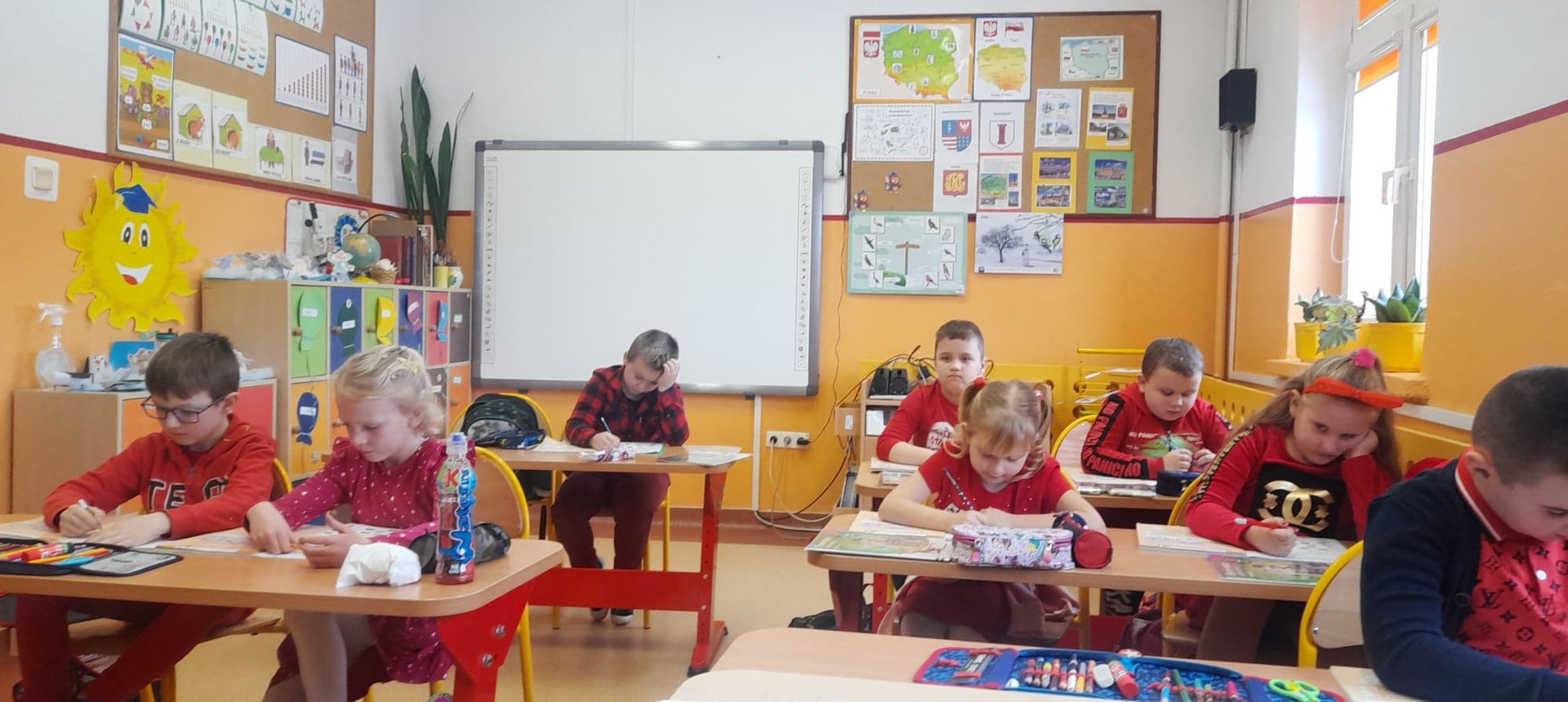 Tutaj powinien być opis obrazka