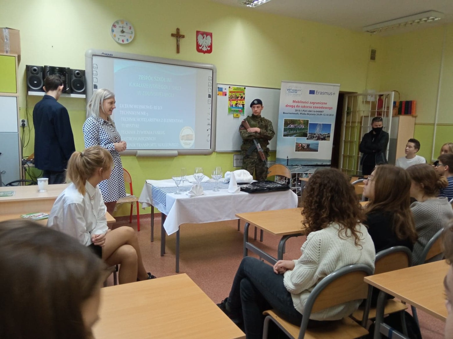 Tutaj powinien być opis