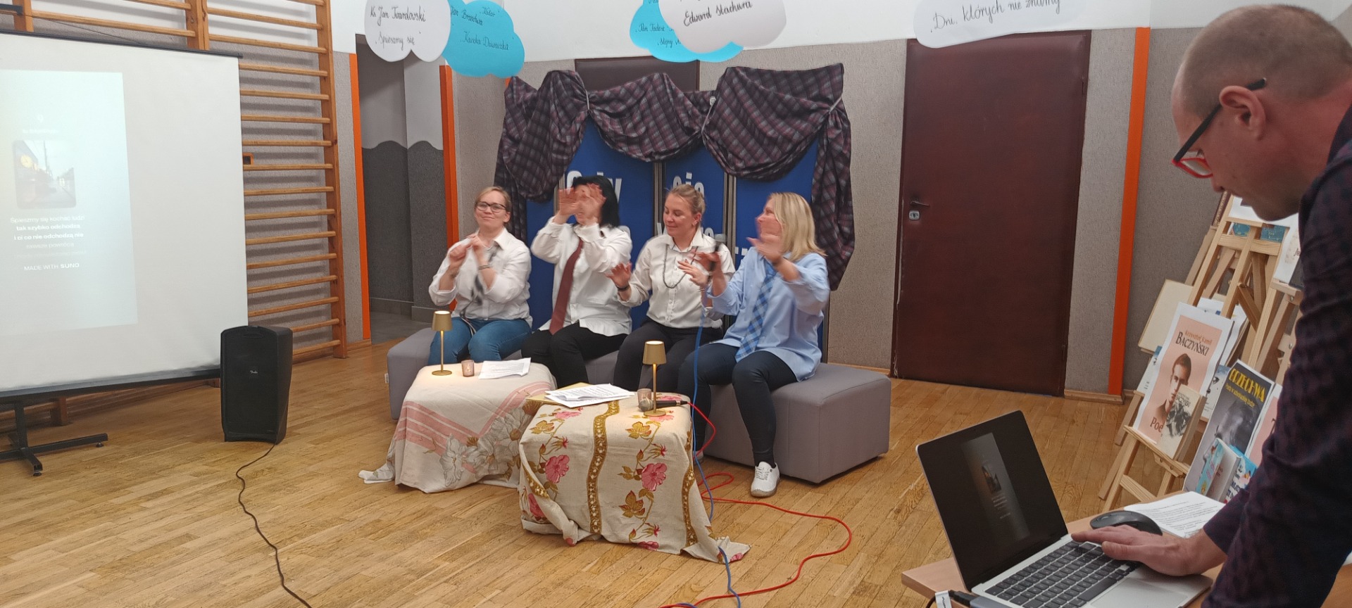 Tutaj powinien być opis