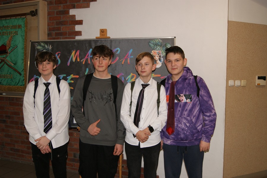 Tutaj powinien być opis