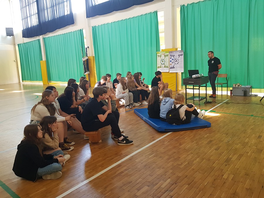 Tutaj powinien być opis