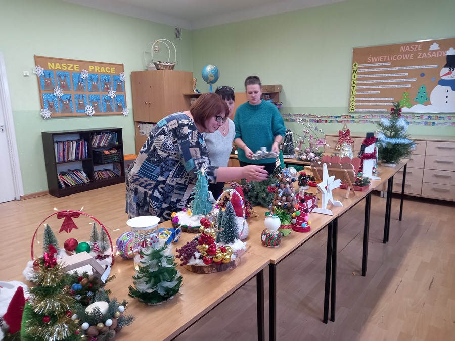 Tutaj powinien być opis