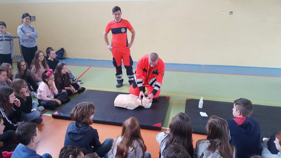 pierwsza_pomoc3.jpg pierwsza_pomoc3.jpg