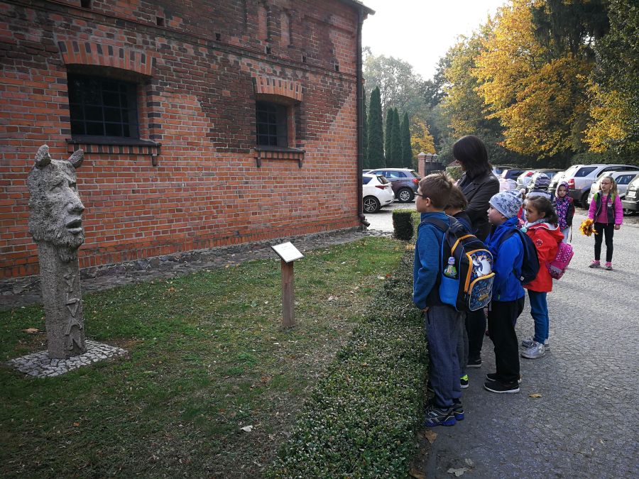 Tutaj powinien być opis