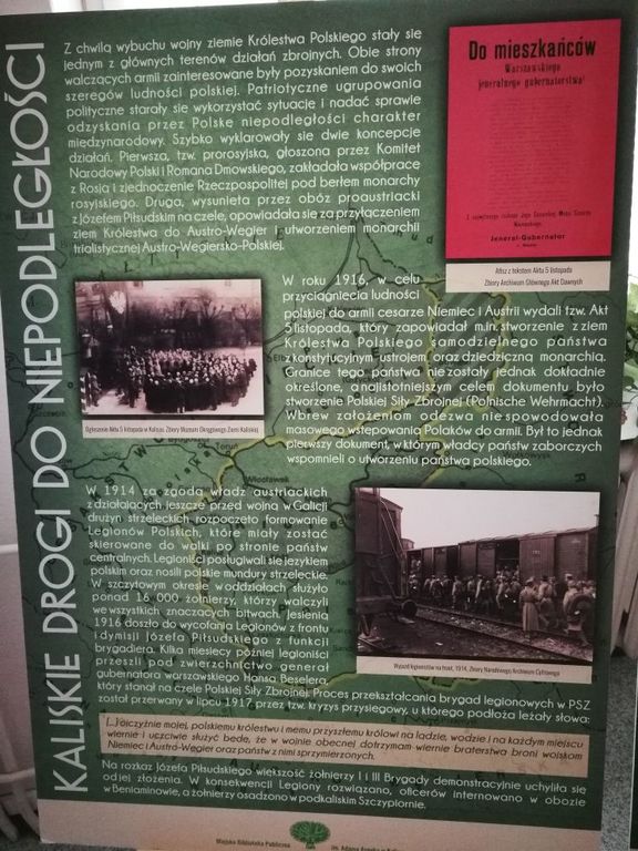 wystawa3.jpg wystawa3.jpg