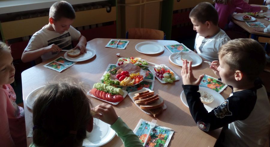 sniadanie4.jpg sniadanie4.jpg