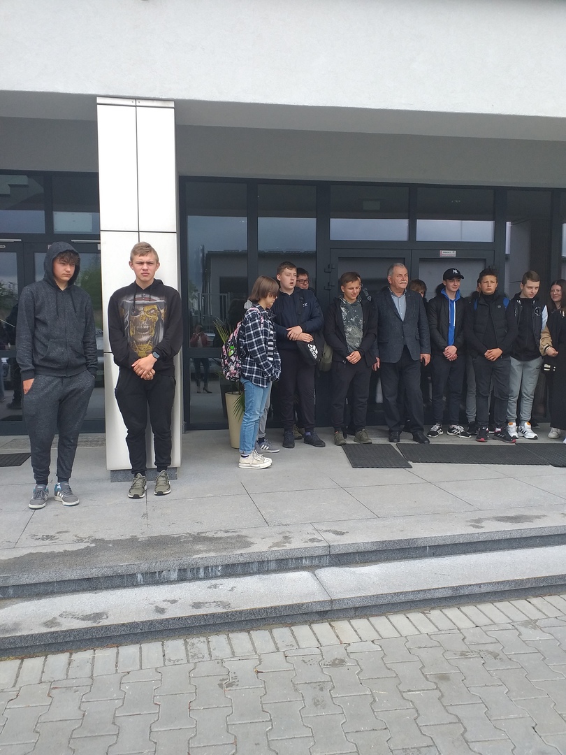 Tutaj powinien być opis obrazka