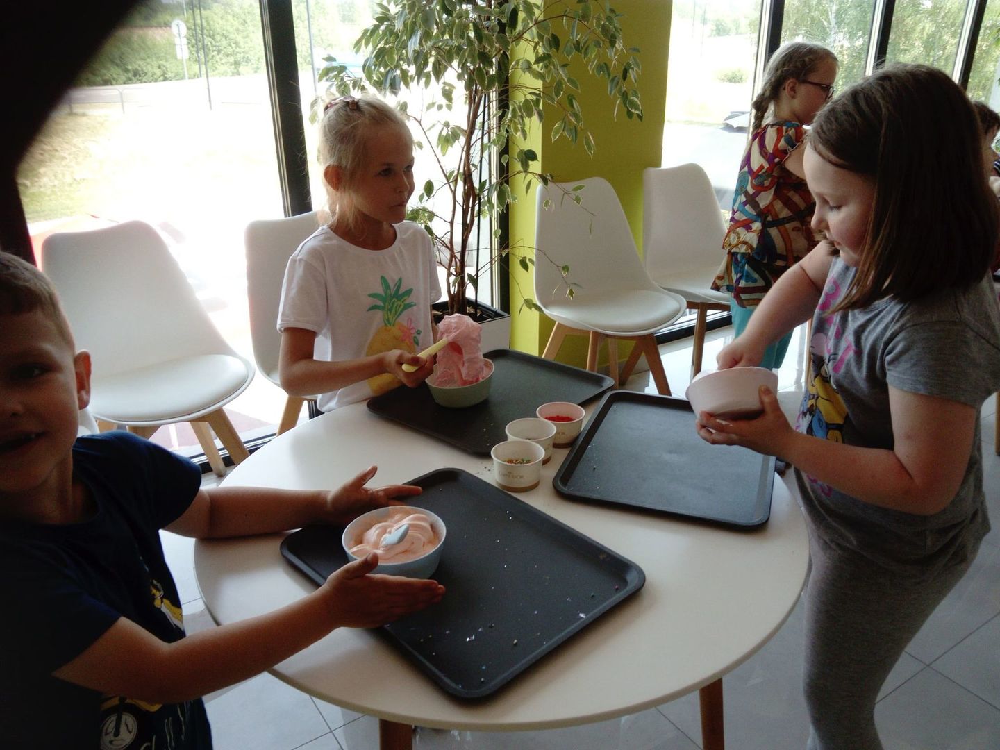 Tutaj powinien być opis obrazka