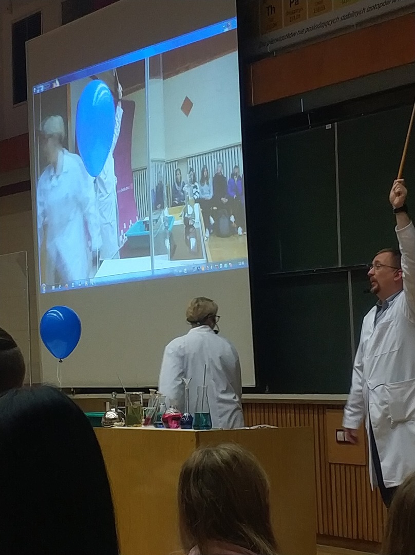 Tutaj powinien być opis obrazka