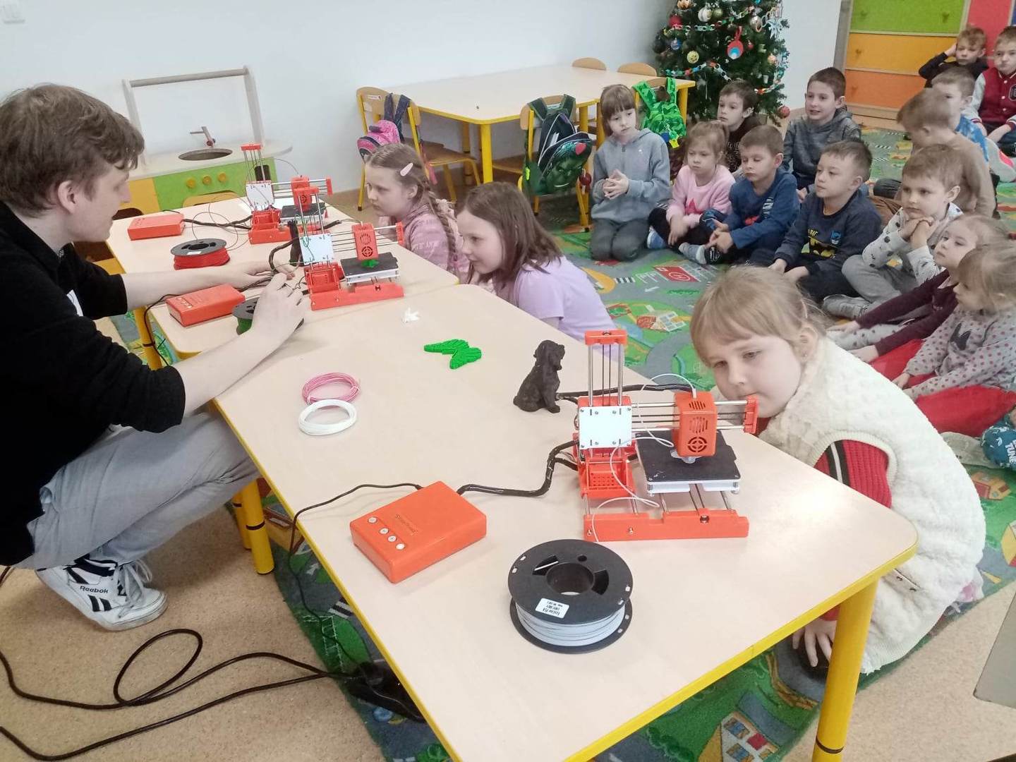 Tutaj powinien być opis obrazka