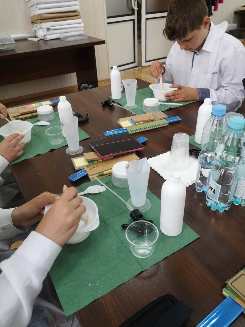 Tutaj powinien być opis obrazka