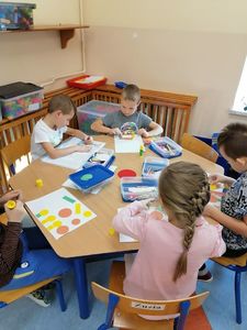 127282534_217033879819806_1009576589552553164_njpg [225x300]