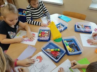 128871899_140303424210545_7943048524256961414_njpg [400x300]