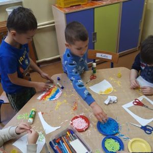 130704917_304836607456442_5963546586082484252_njpg [300x300]