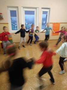 130808328_890806228321567_631140260735281658_njpg [224x300]