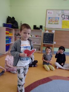 151288192_464189968285333_3519485442368355053_njpg [224x300]