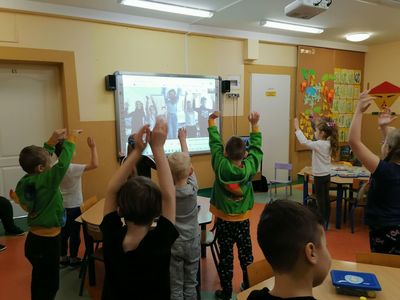 159732119_440970610469936_2175230328880102380_njpg [400x300]