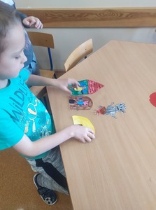 176293702_268762698263762_3738320913712249141_njpg [223x300]