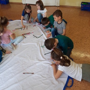 177283338_360643778699242_6238406610933067760_njpg [300x300]