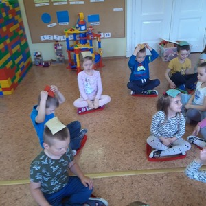 182617625_2931594743744145_7619459210745855832_njpg [300x300]