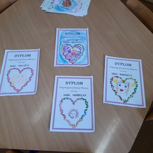 188021008_229987715130656_396047470674572999_njpg [300x300]