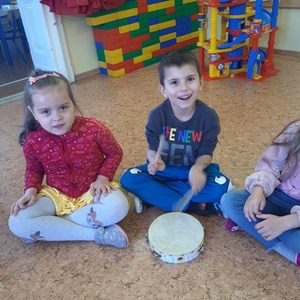 191540745_3928376873866226_95285840697820044_njpg [300x300]