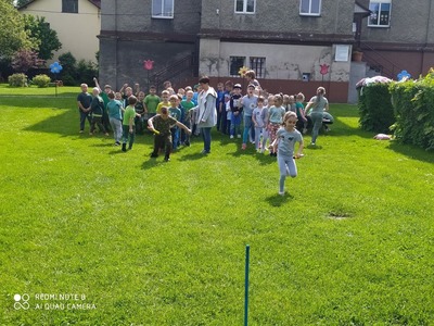 193355199_157353009703219_7179944994916773770_njpg [400x300]