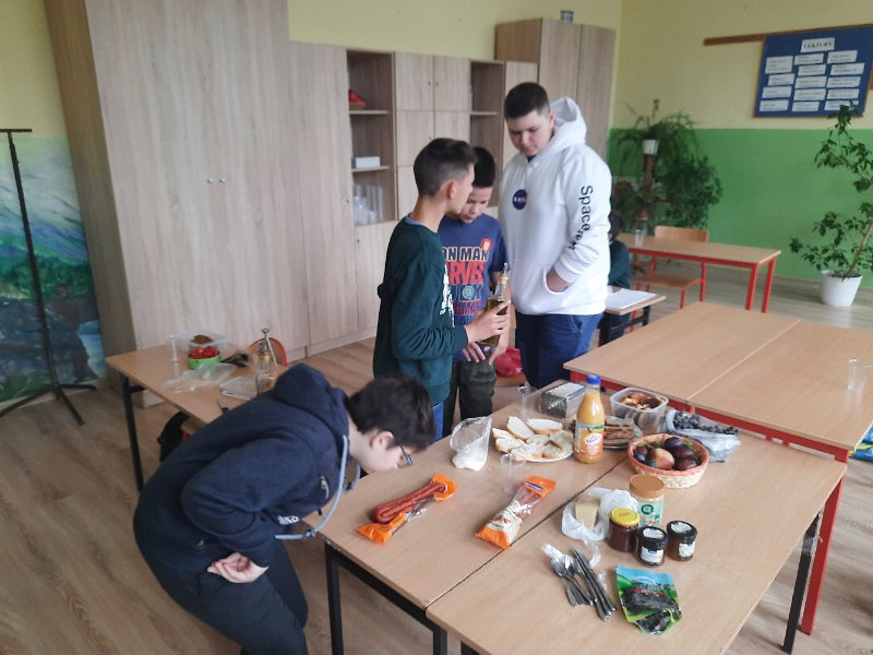 Tutaj powinien być opis