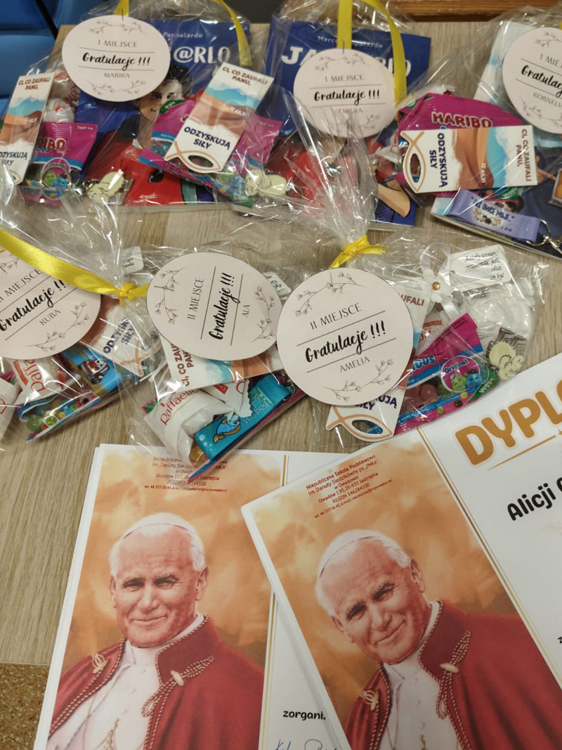 Tutaj powinien być opis