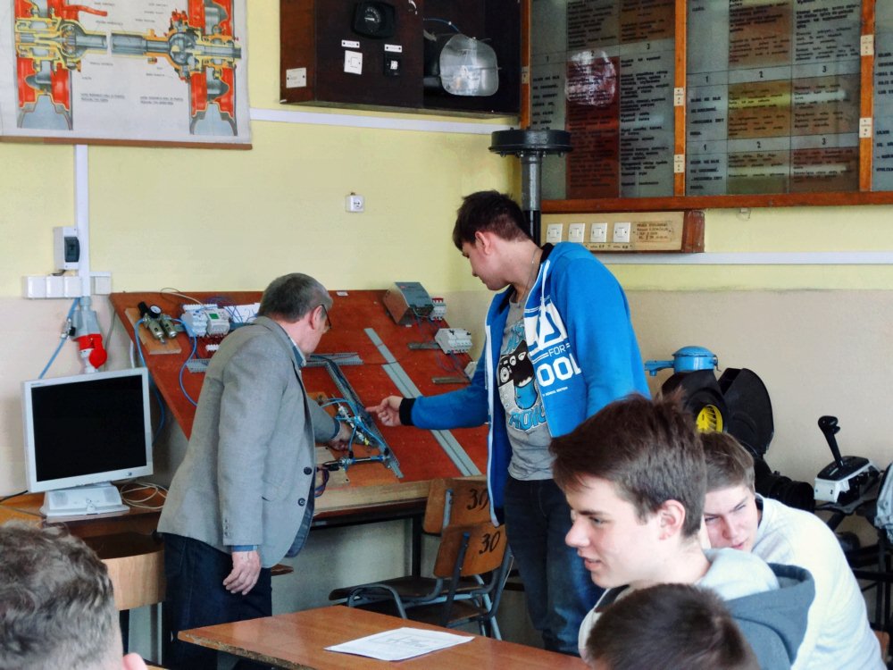 Tutaj powinien być opis
