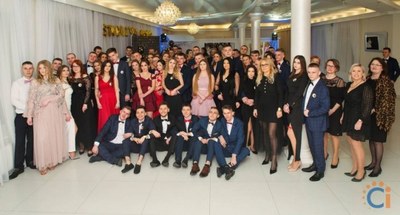 Studniówka 2022 - foto potral Ciechanówinaczej