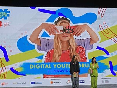 prowadzący X edycję Digital Youth Forum