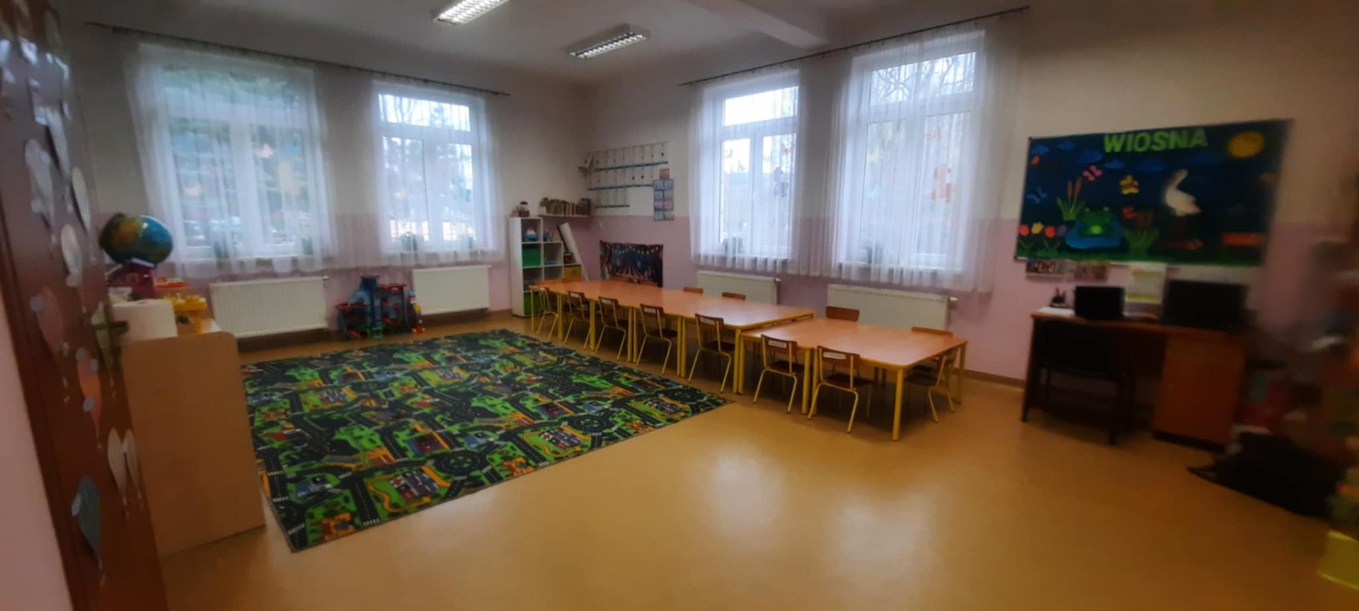 sala22.jpg [2048x921]