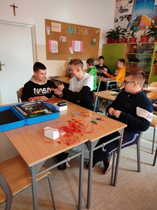 Elektryczność to coś co cieszy, bawi i uczy