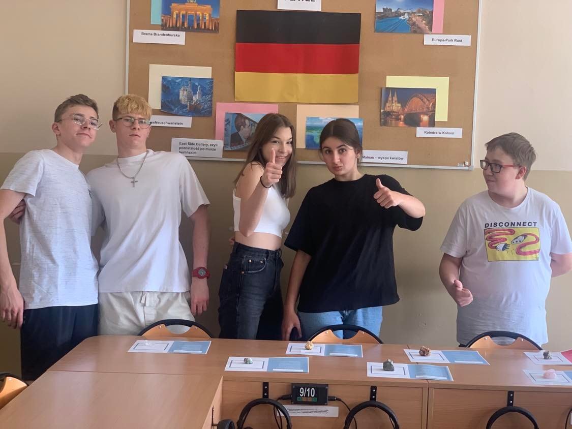 Tutaj powinien być opis obrazka
