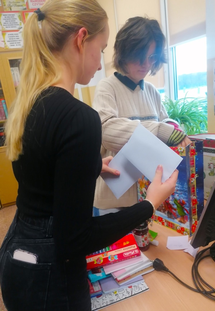 Tutaj powinien być opis obrazka