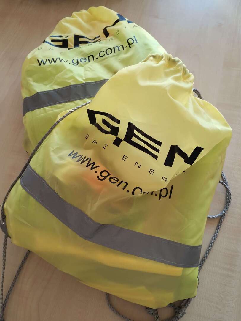 odblaski2.jpg [3072x4080]