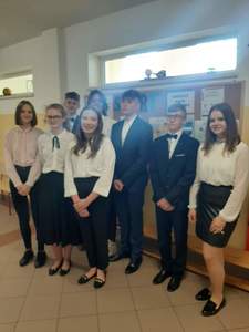 EGZAMIN ÓSMOKLASISTY 2022