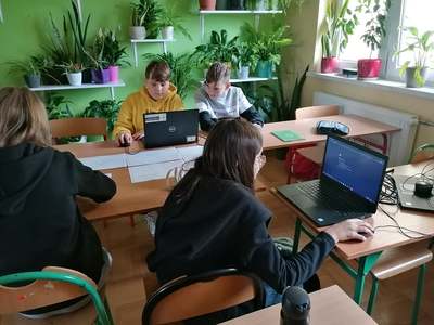 Biologia z technologią w kl. 7