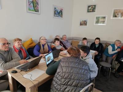 Szkoła międzypokoleniowa