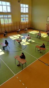 EGZAMIN ÓSMOKLASISTY 2025